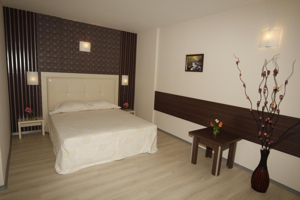 Relax Holiday Complex & Spa Slantschew brjag Zimmer foto