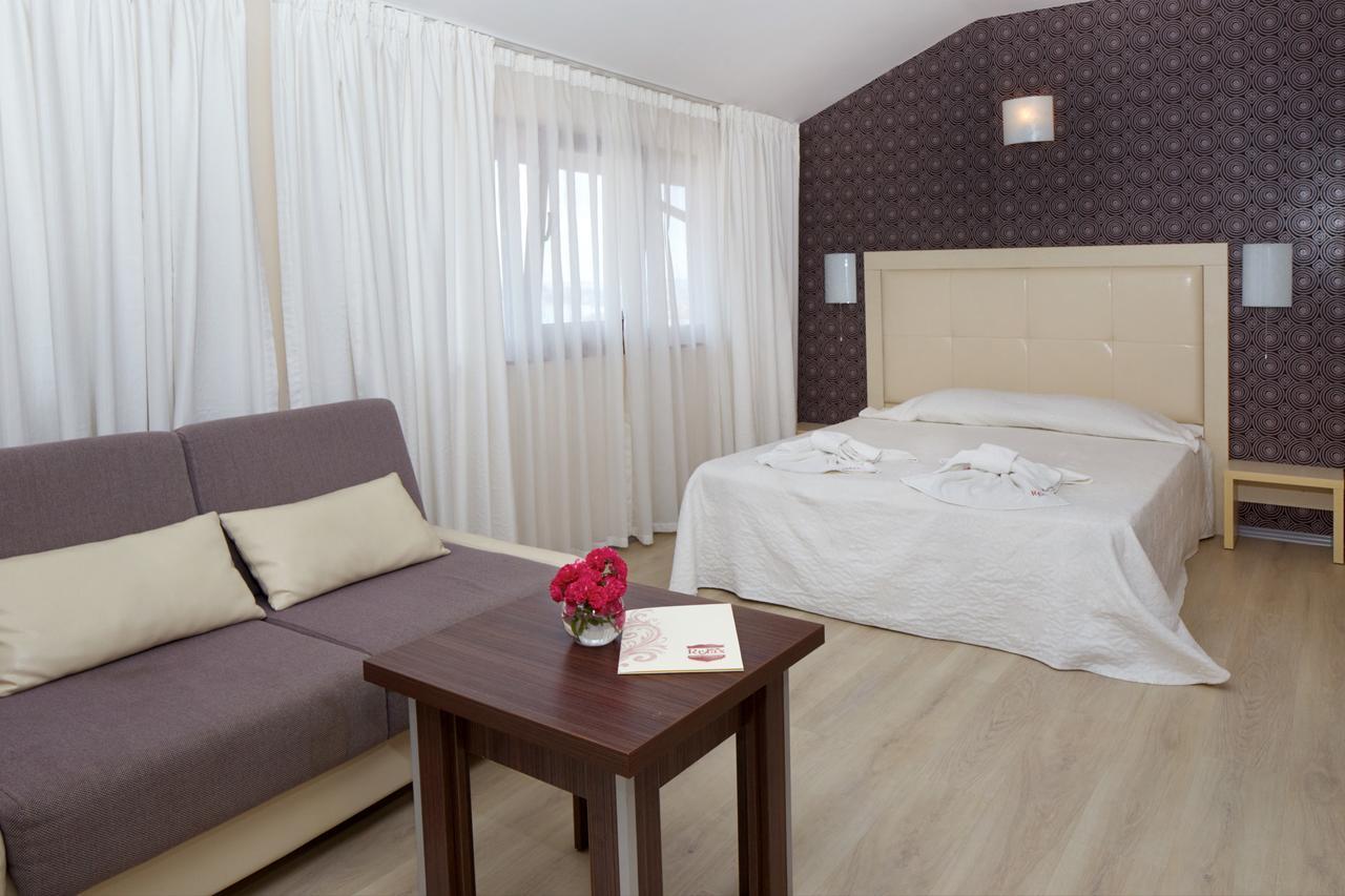 Relax Holiday Complex & Spa Slantschew brjag Exterior foto